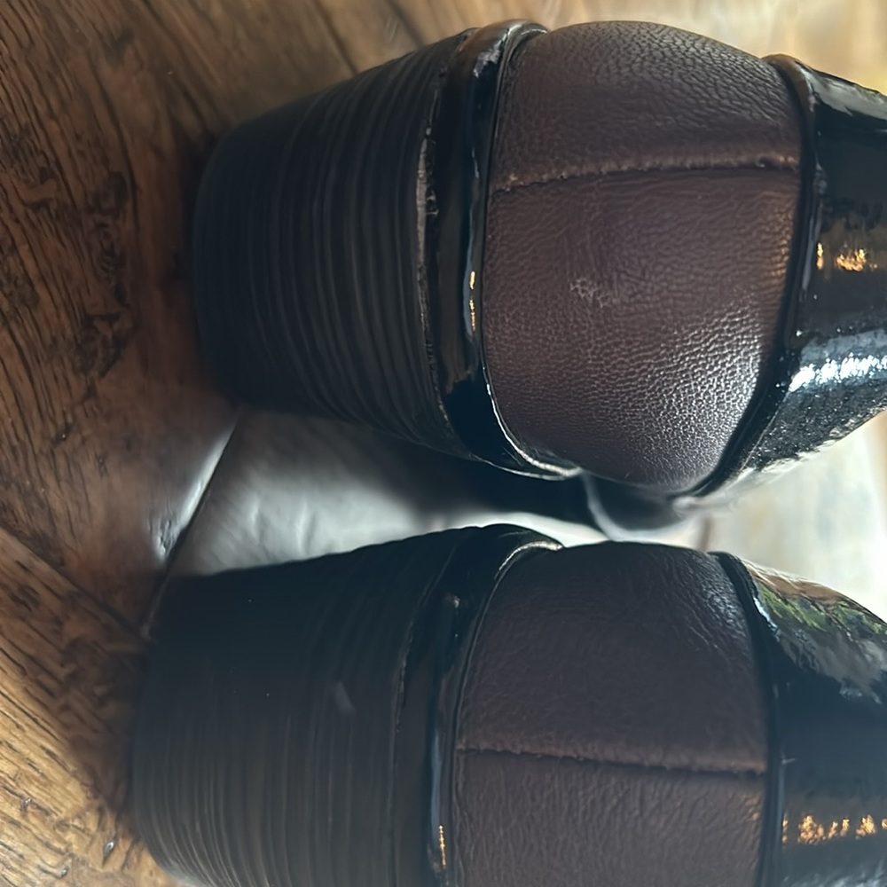 Fly London size 7. Black and taupe. Great condition only worn a few times. - Picture 8 of 8